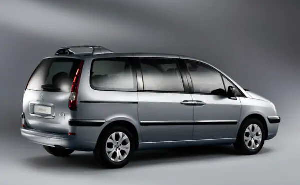Citroen C8 (Ситроен С8)