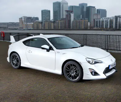 Toyota (Тойота)